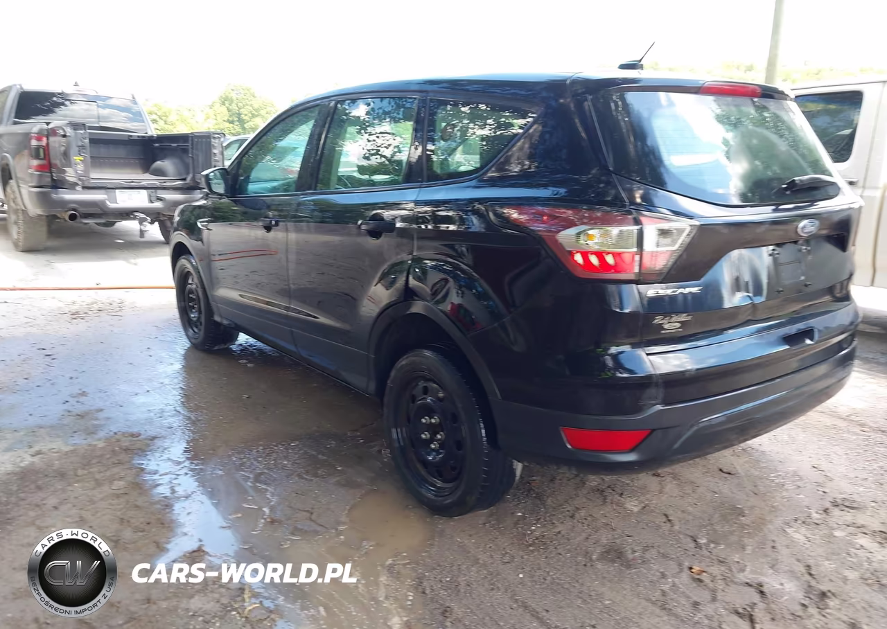2017 Ford Escape S VIN:1FMCU0F76HUA67708 - 3