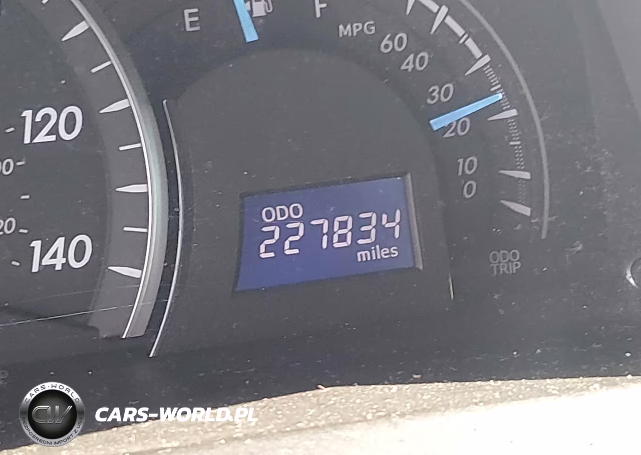 2013 Toyota Camry Le VIN:4T1BF1FK0DU653752 - 15