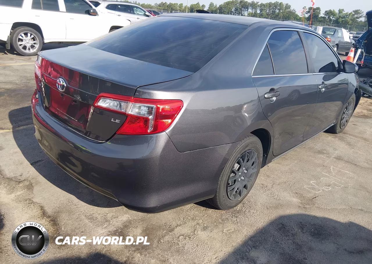 2013 Toyota Camry Le VIN:4T1BF1FK0DU653752 - 4
