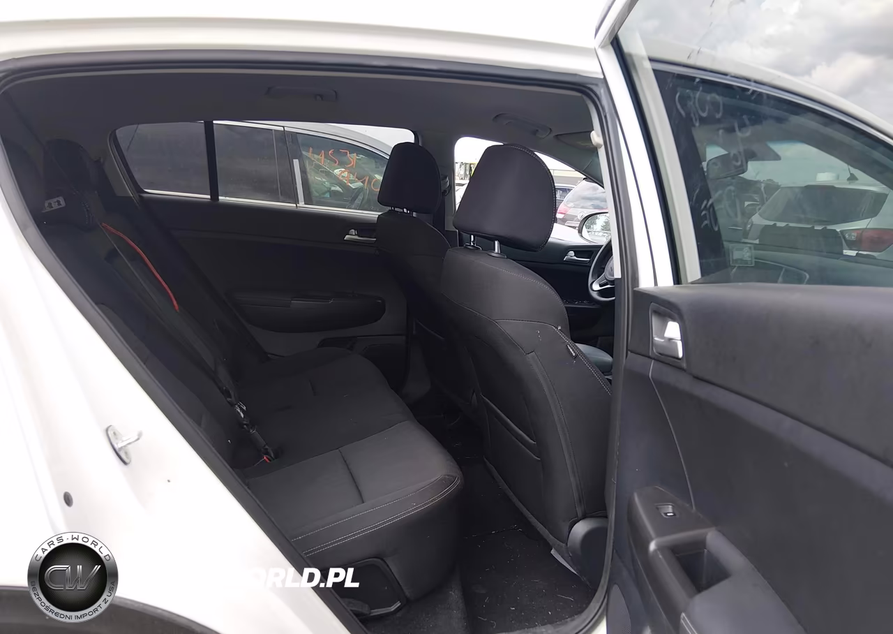 2019 Kia Sportage Lx VIN:KNDPMCAC4K7565794 - 8