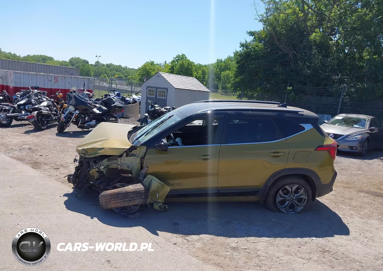 2024 Kia Seltos S VIN:KNDEUCAAXR7629000 - 14