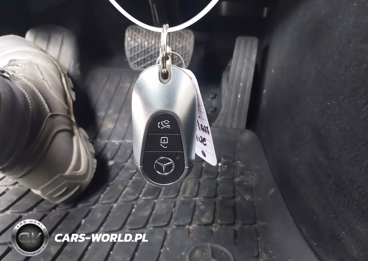 2023 Mercedes-Benz C 300 4Matic VIN:W1KAF4HB0PR079147 - 11