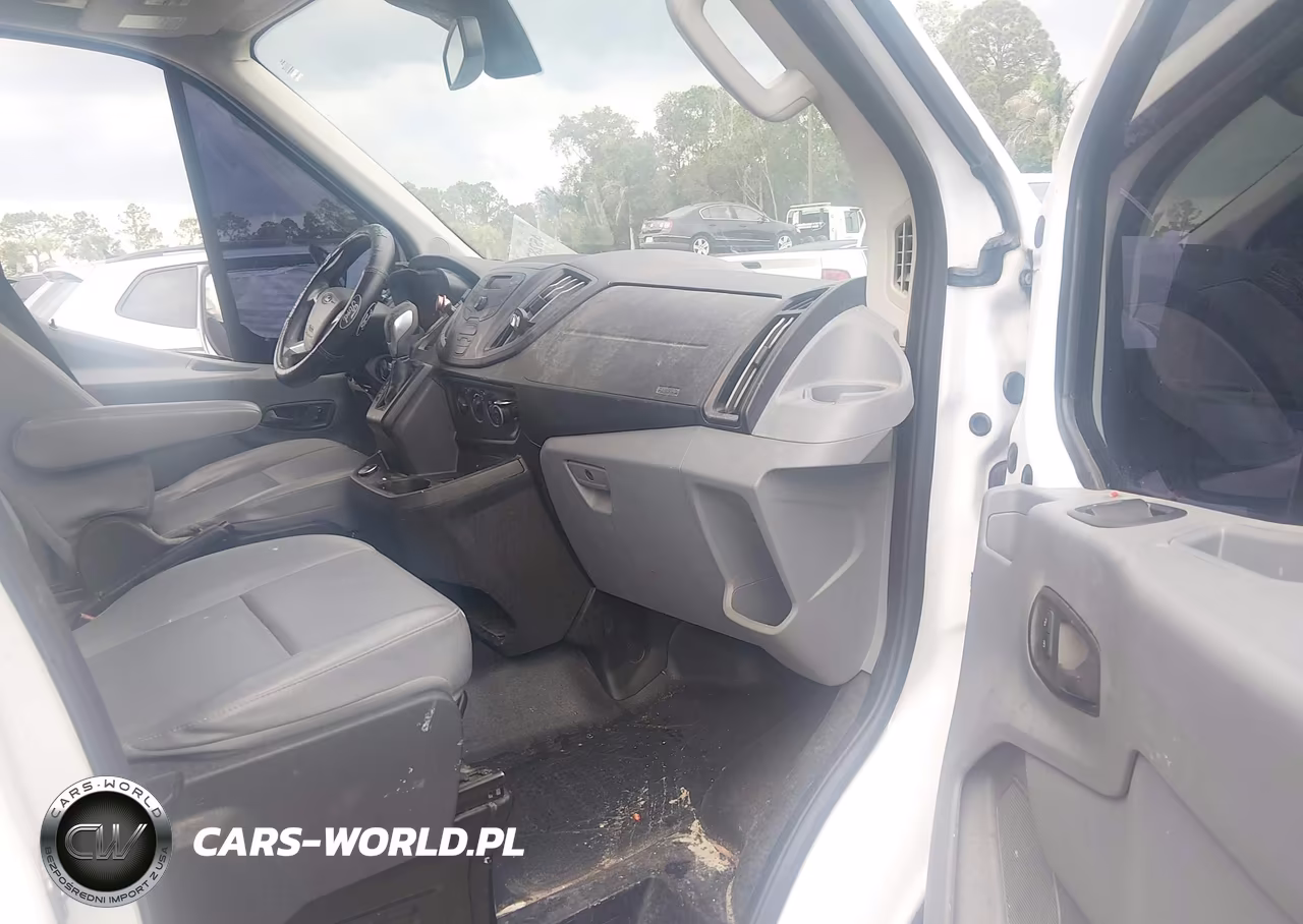 2018 Ford Transit-250 VIN:1FTYR2CM5JKA77942 - 5
