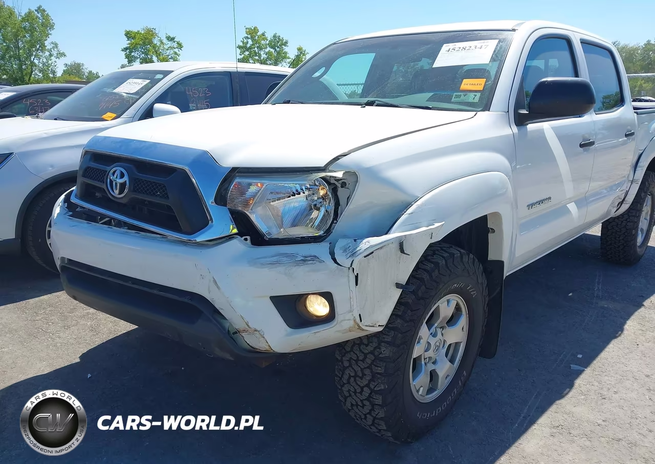 2015 Toyota Tacoma Base V6 VIN:3TMLU4EN6FM192656 - 6
