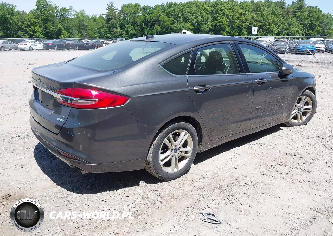 2018 Ford Fusion Se VIN:3FA6P0HD2JR159963 - 4