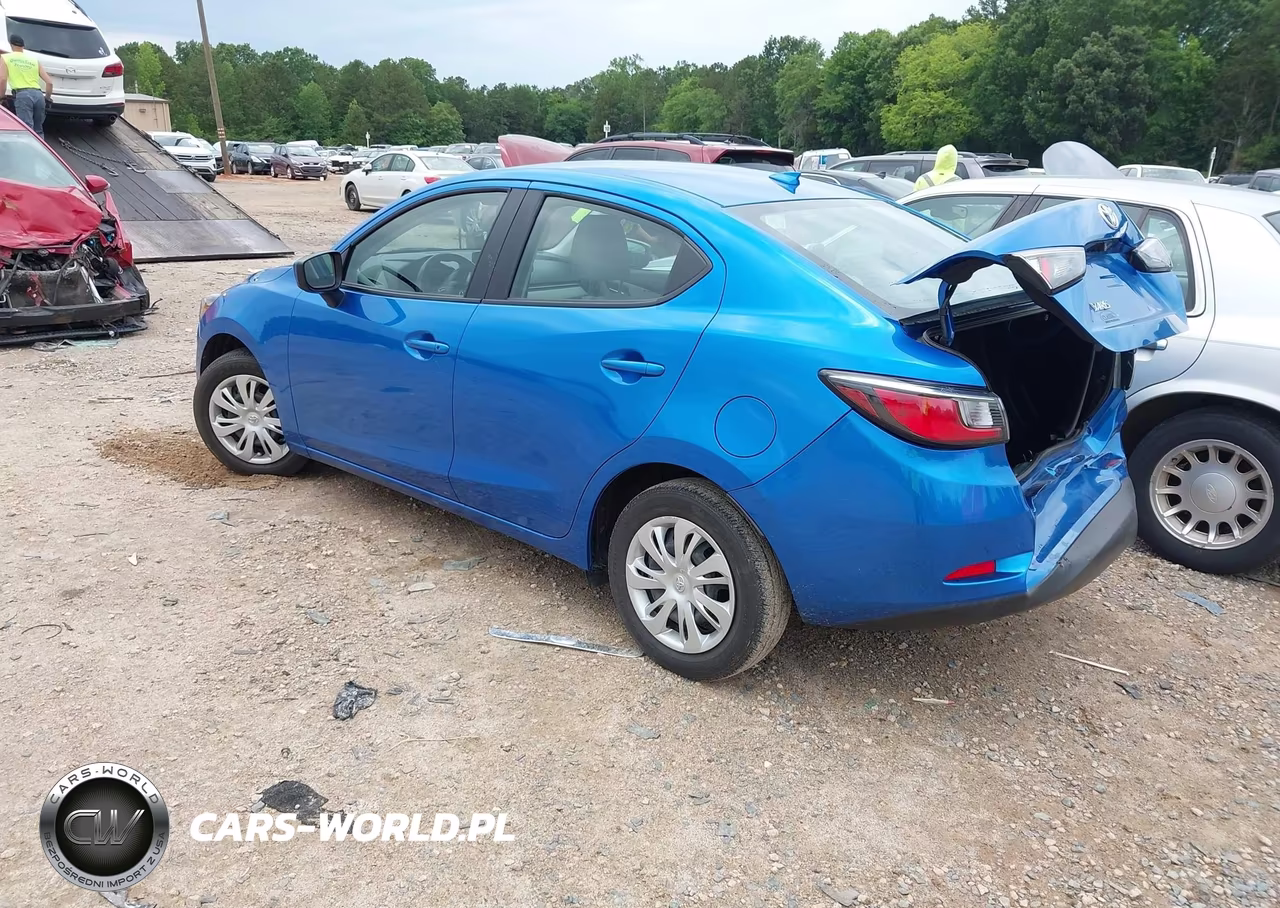 2019 Toyota Yaris L VIN:3MYDLBYV5KY522282 - 3