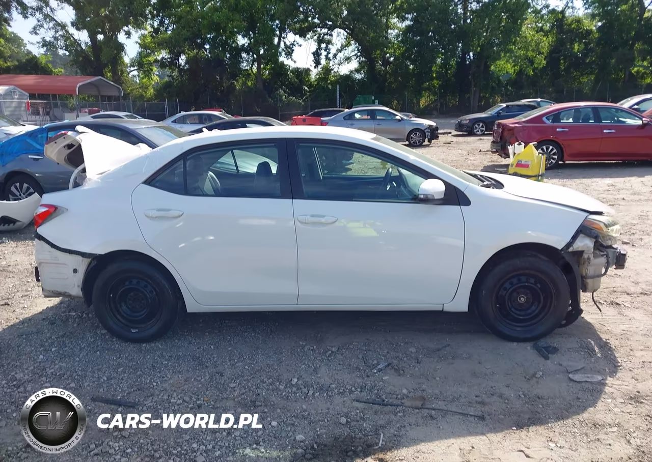 2015 Toyota Corolla S Plus VIN:2T1BURHE9FC451895 - 13