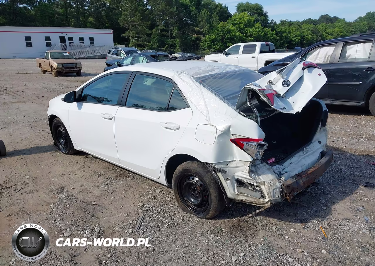 2015 Toyota Corolla S Plus VIN:2T1BURHE9FC451895 - 3