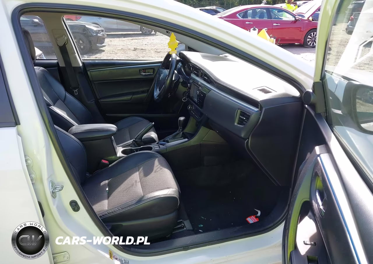 2015 Toyota Corolla S Plus VIN:2T1BURHE9FC451895 - 5