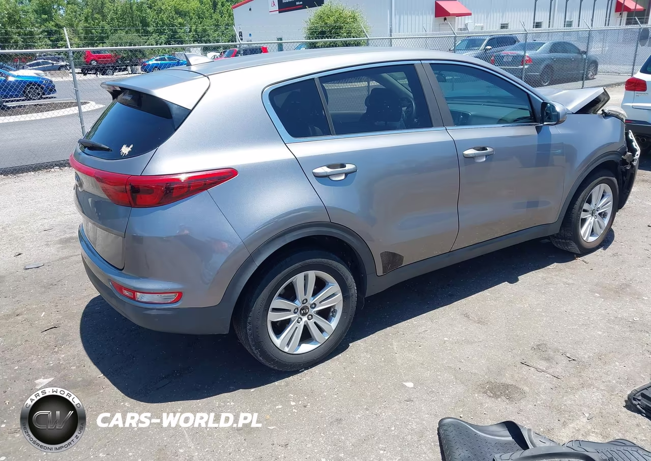 2018 Kia Sportage Lx VIN:KNDPM3AC3J7399556 - 4