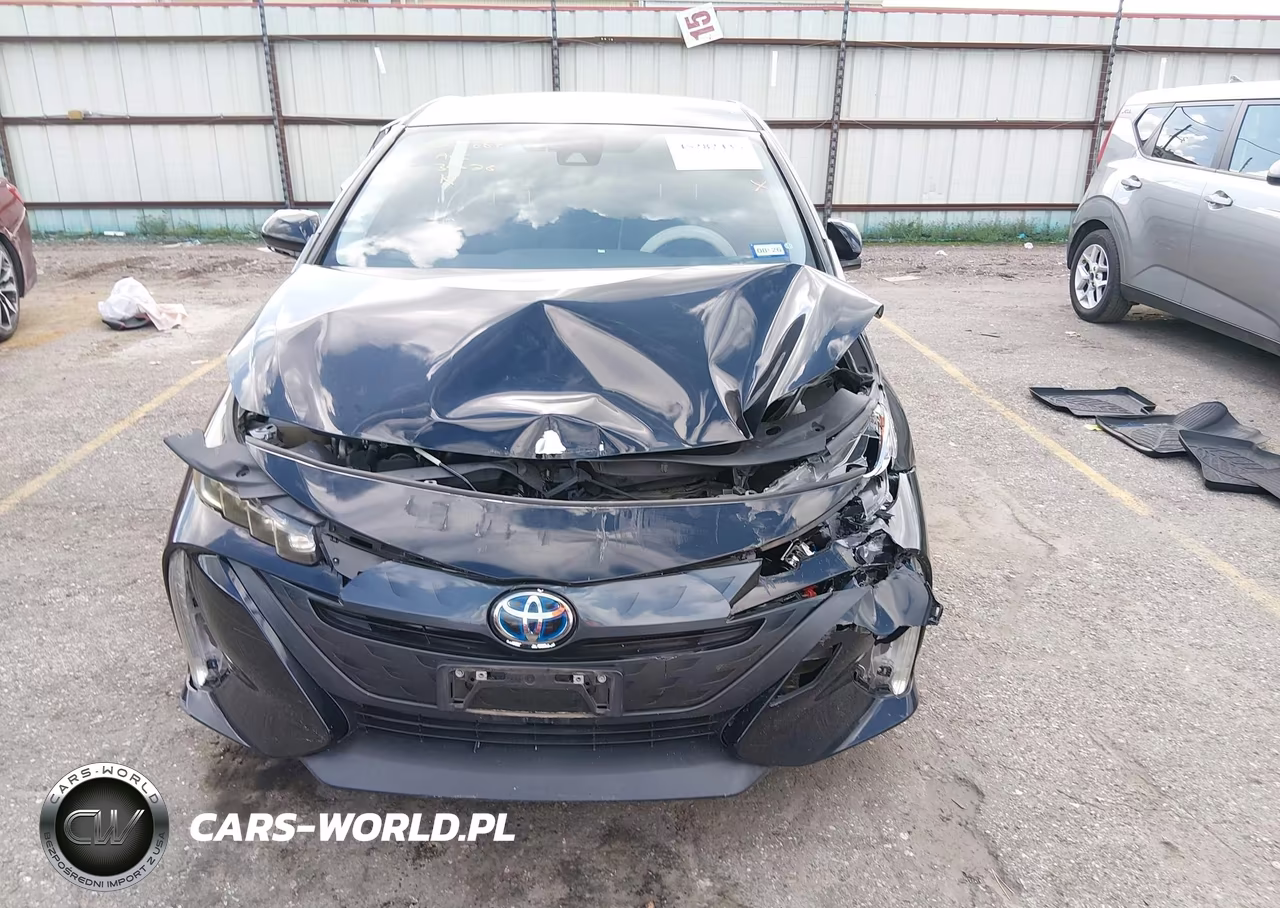 2020 Toyota Prius Prime Xle VIN:JTDKARFP1L3145341 - 12