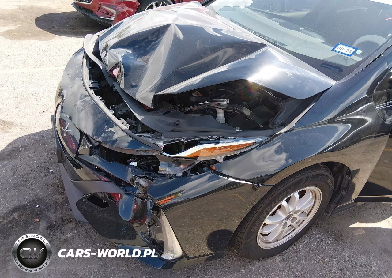 2020 Toyota Prius Prime Xle VIN:JTDKARFP1L3145341 - 6