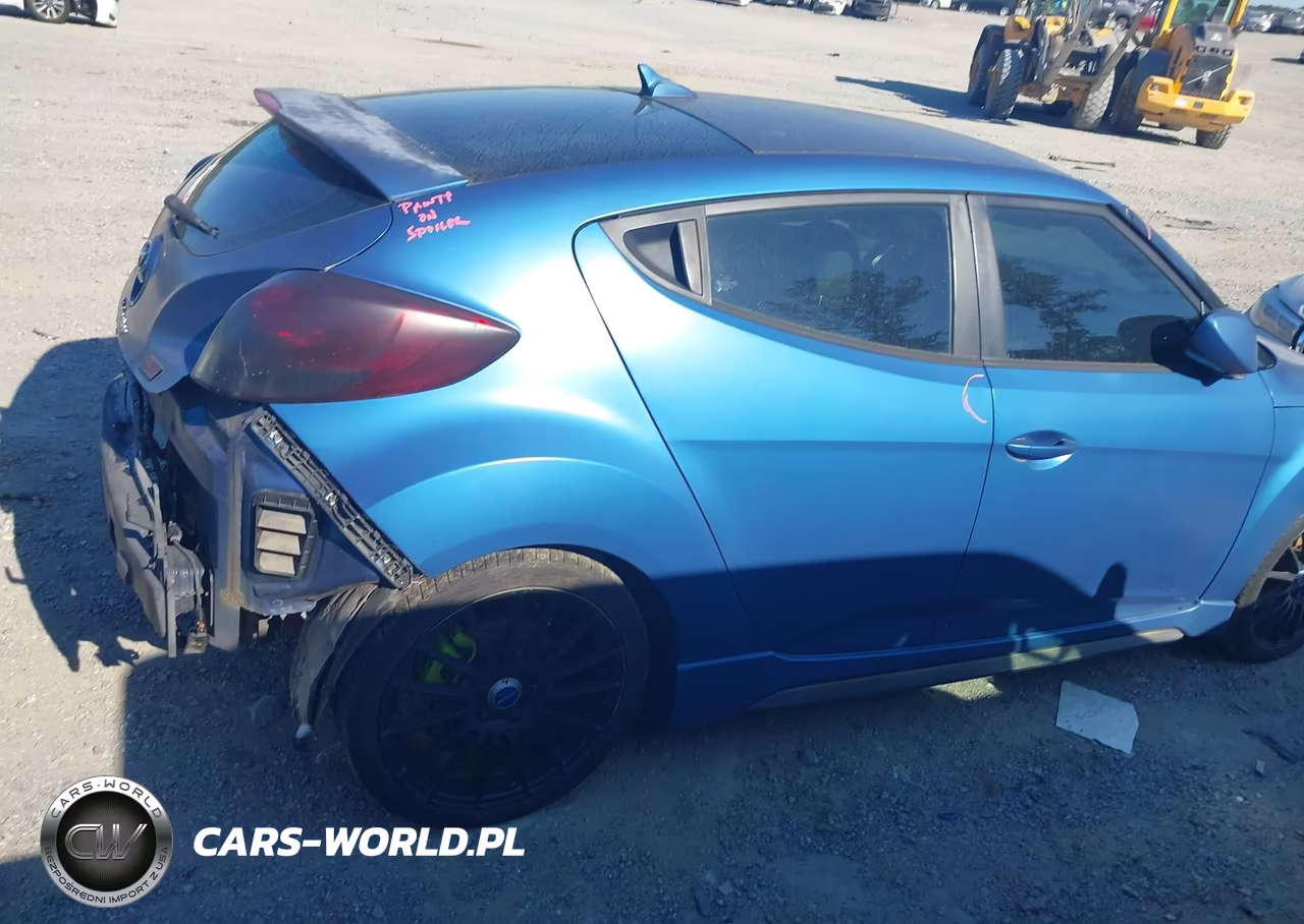 2016 Hyundai Veloster Turbo Rally Edition VIN:KMHTC6AE2GU260254 - 13