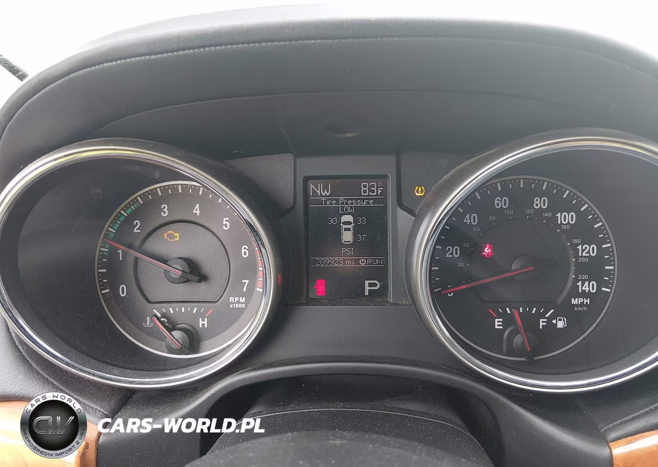 2012 Jeep Grand Cherokee Overland VIN:1C4RJFCT4CC274589 - 7