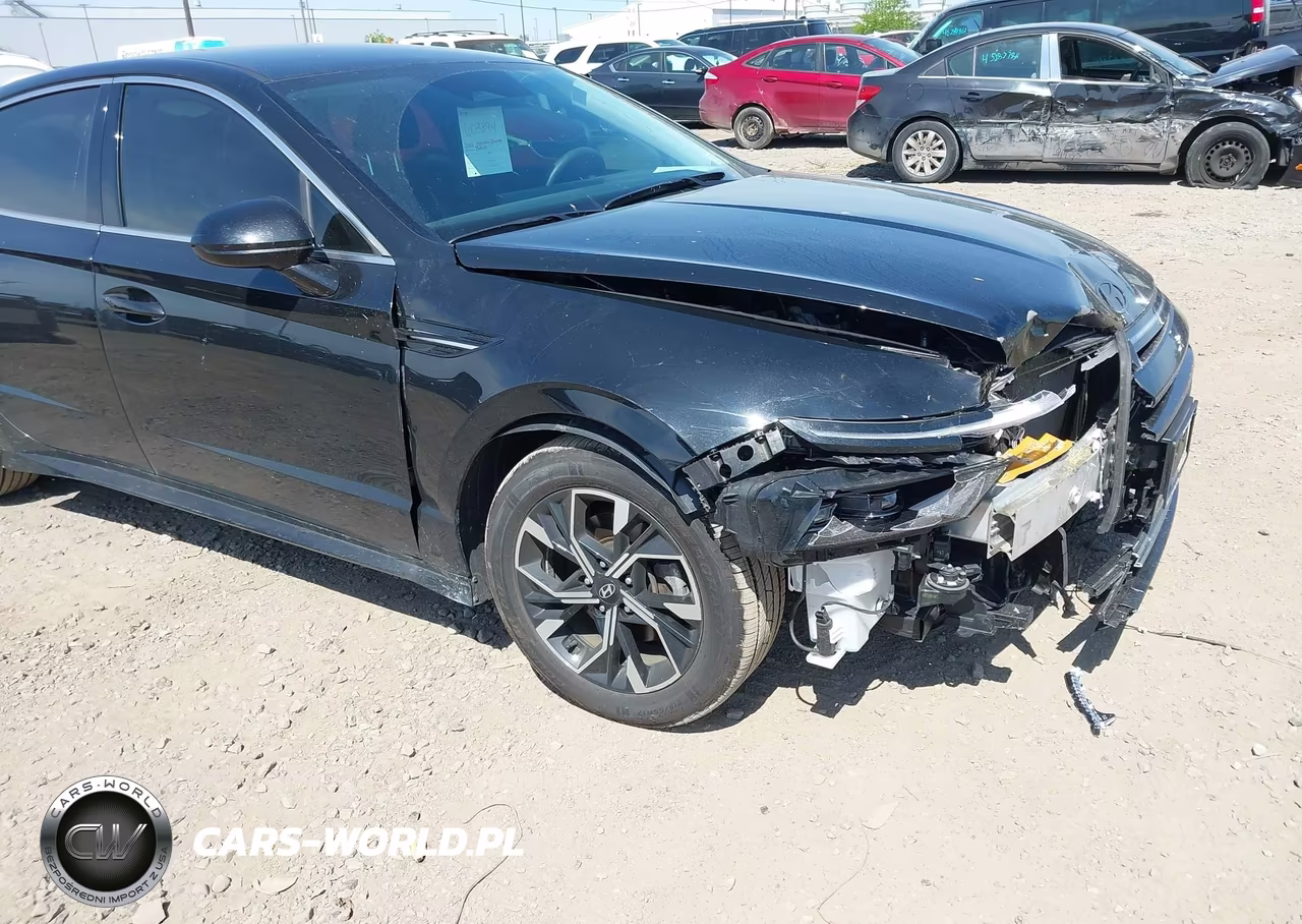 2025 Hyundai Sonata Sel VIN:KMHL64JA4SA475735 - 18