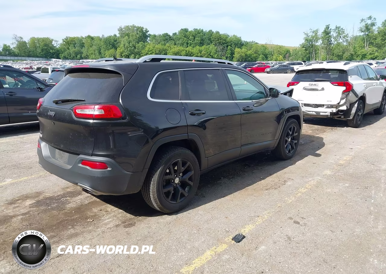 2015 Jeep Cherokee Limited VIN:1C4PJMDS1FW718984 - 4