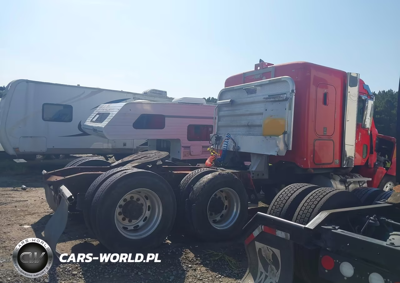 2007 Freightliner Conventional Columbia VIN:1FUJA6CK37LX70406 - 4