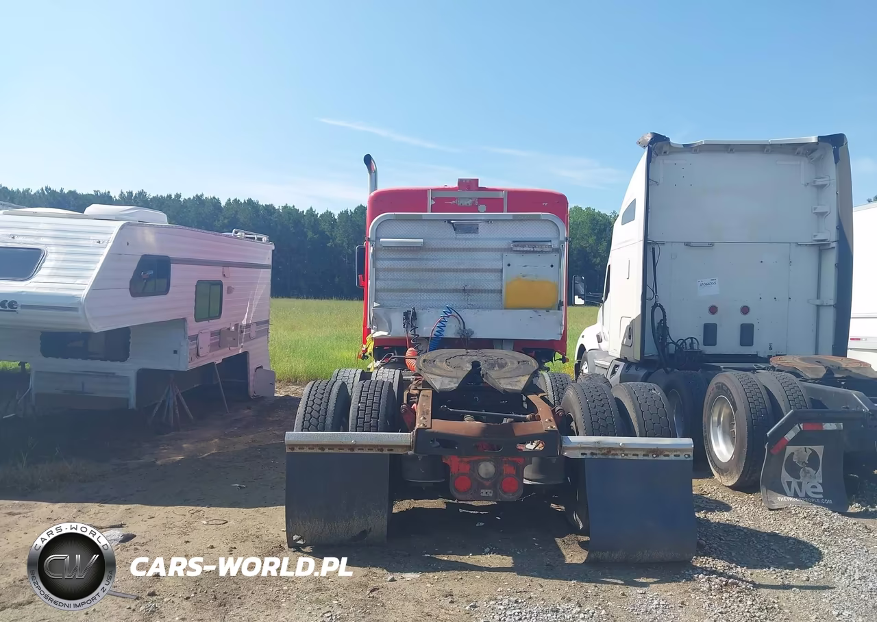 2007 Freightliner Conventional Columbia VIN:1FUJA6CK37LX70406 - 7