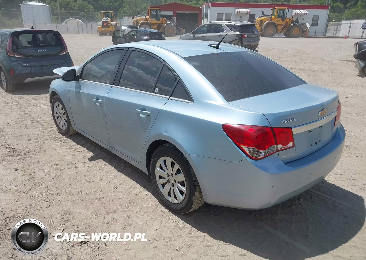 2011 Chevrolet Cruze 1Lt VIN:1G1PF5S95B7226186 - 3