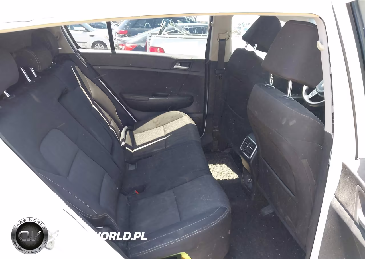 2020 Kia Sportage Lx VIN:KNDPM3AC8L7803583 - 8
