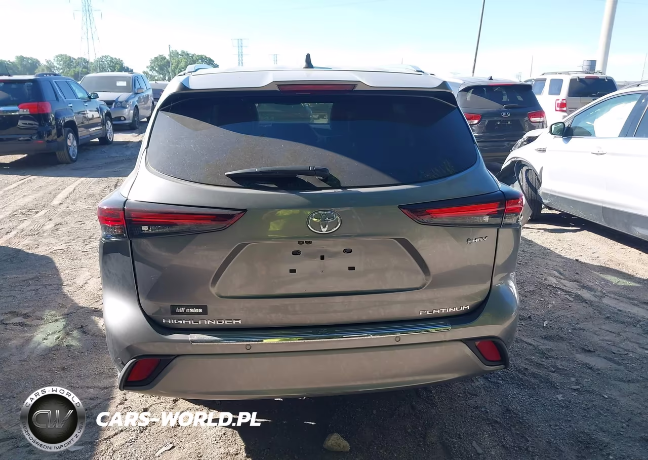 2026 Toyota Highlander Hybrid Platinum VIN:5TDEBRCH6TS705666 - 16