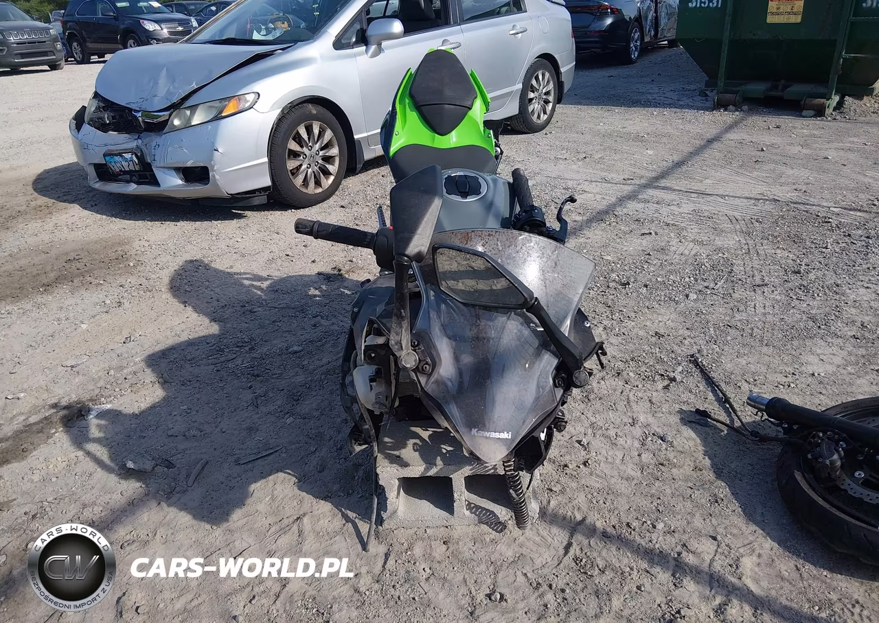 2019 Kawasaki Ex400 VIN:JKAEXKG13KDA31442 - 5