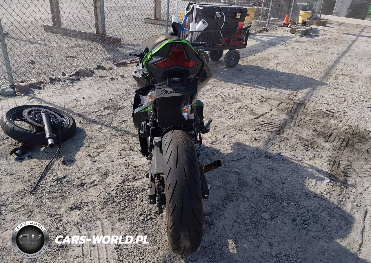 2019 Kawasaki Ex400 VIN:JKAEXKG13KDA31442 - 6