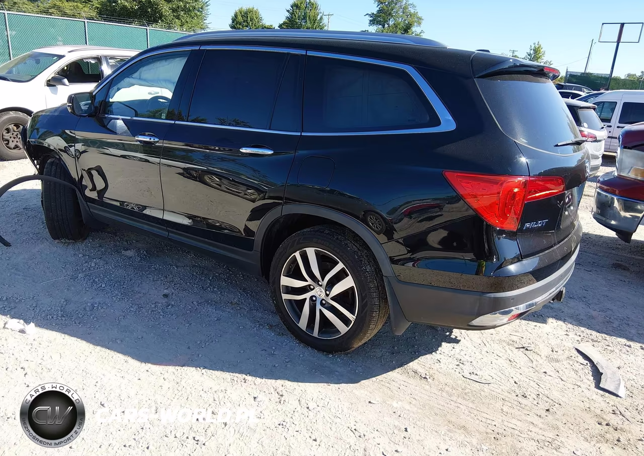 2017 Honda Pilot Elite VIN:5FNYF6H09HB035898 - 3