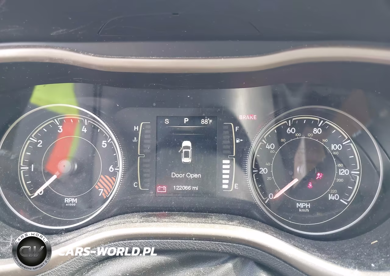 2014 Jeep Cherokee Sport VIN:1C4PJLAB0EW163541 - 7