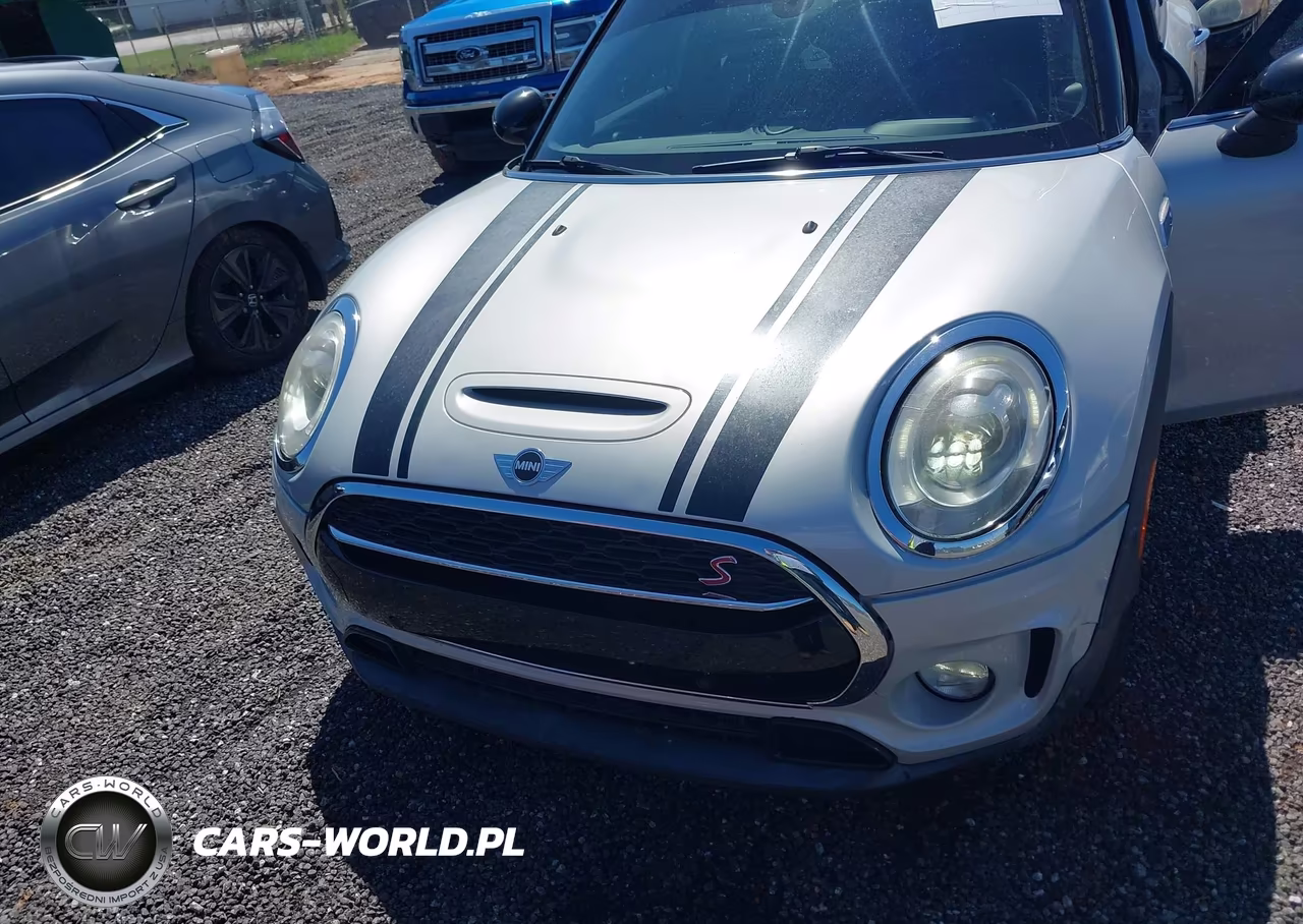 2018 Mini Clubman Cooper S VIN:WMWLN9C52J2E50927 - 6