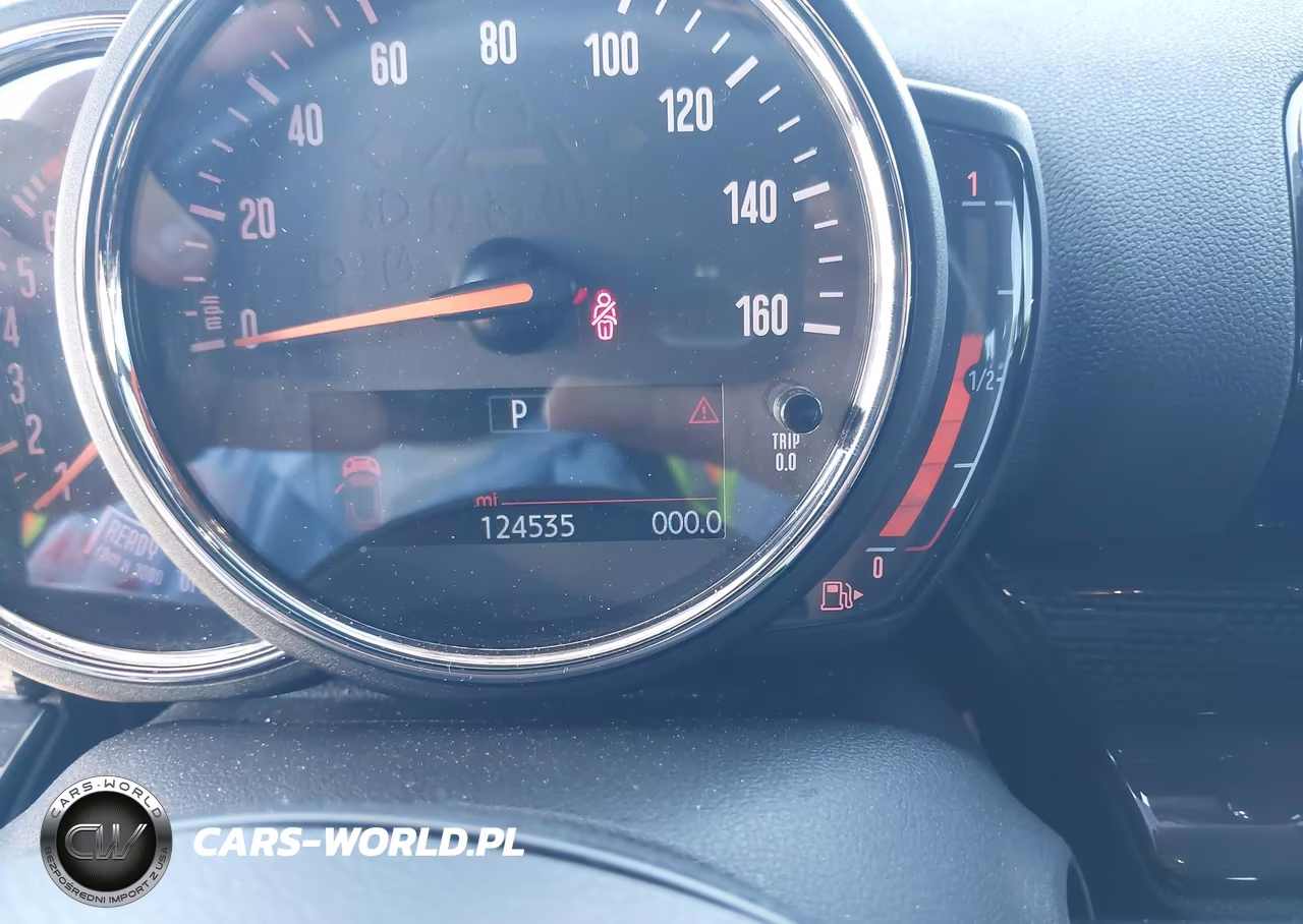 2018 Mini Clubman Cooper S VIN:WMWLN9C52J2E50927 - 7