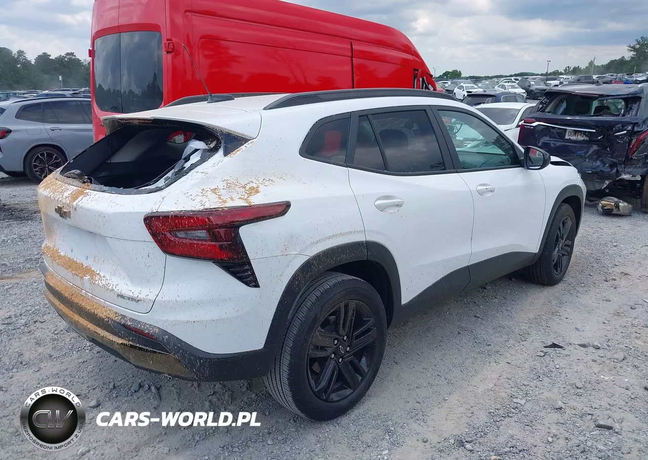2025 Chevrolet Trax Fwd Activ VIN:KL77LKEP8SC098829 - 4