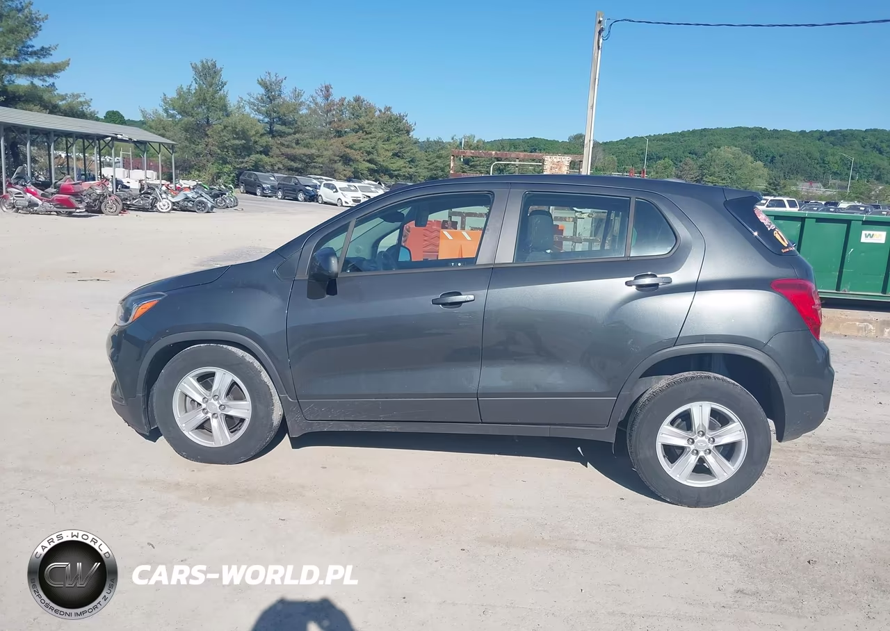 2019 Chevrolet Trax Ls VIN:3GNCJKSB0KL403221 - 14