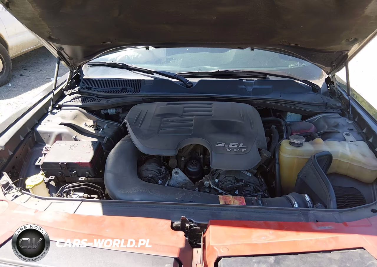 2019 Dodge Challenger Sxt VIN:2C3CDZAG8KH620566 - 10