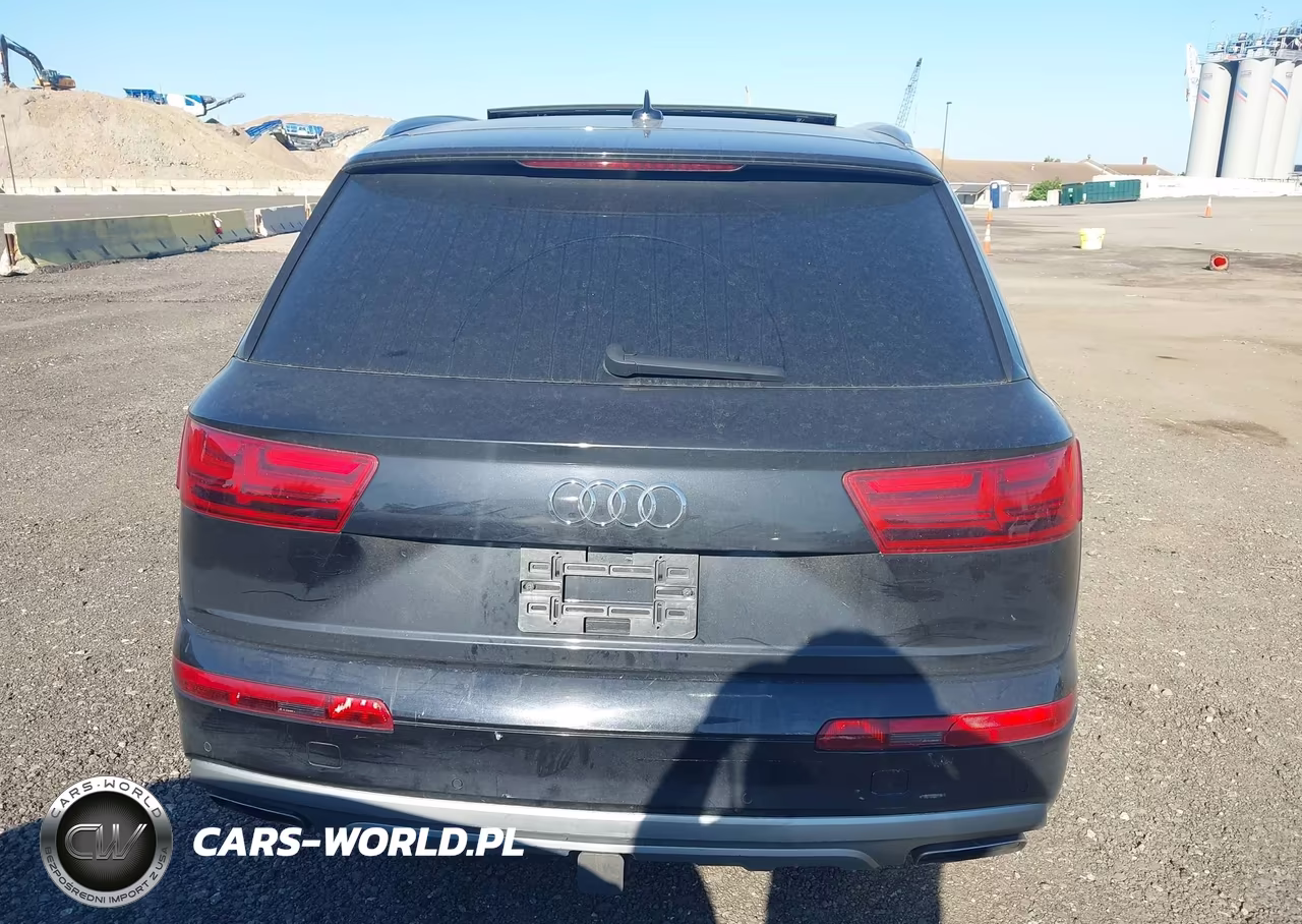 2018 Audi Q7 3.0T Premium VIN:WA1VAAF70JD026714 - 16