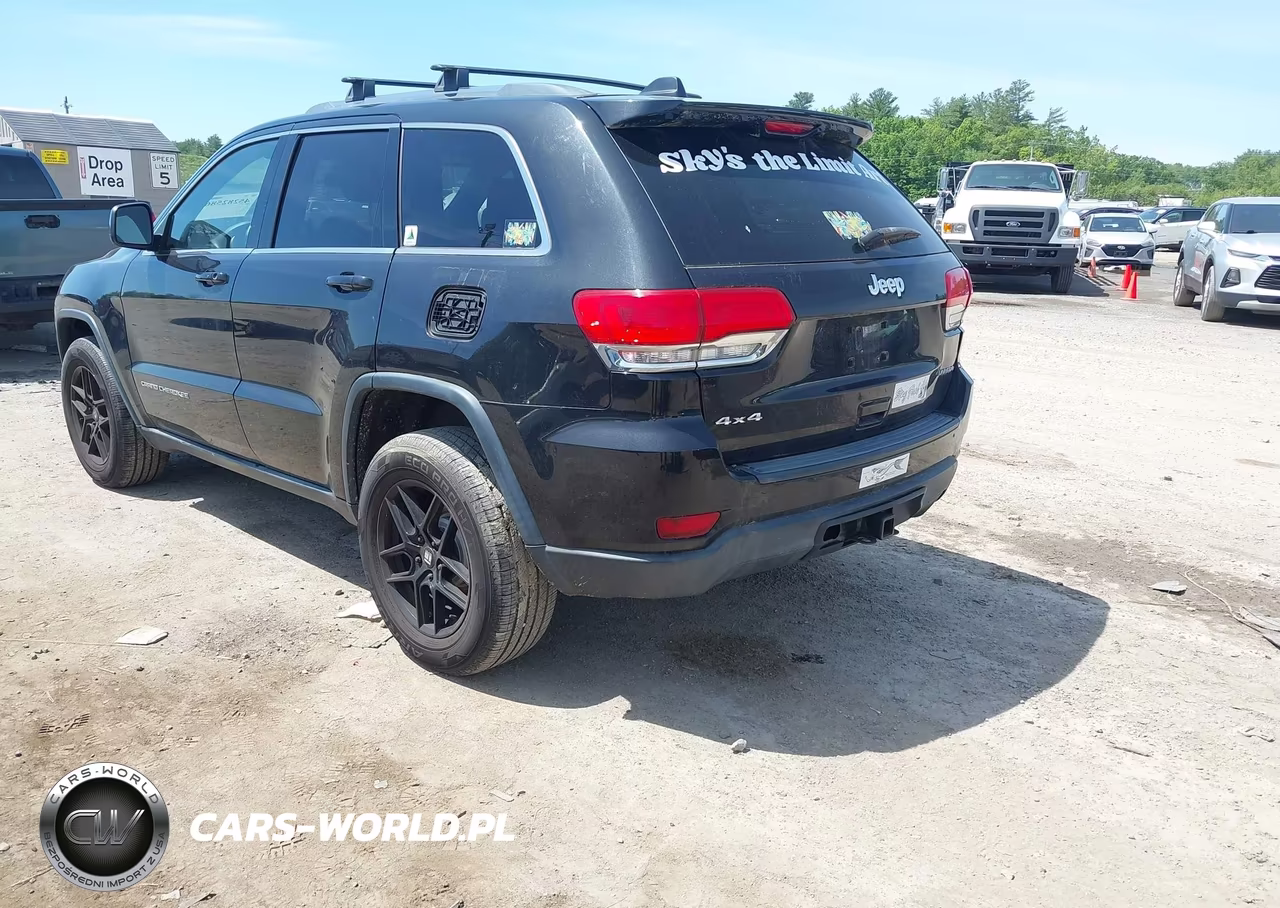2015 Jeep Grand Cherokee Laredo VIN:1C4RJFAG4FC103335 - 2