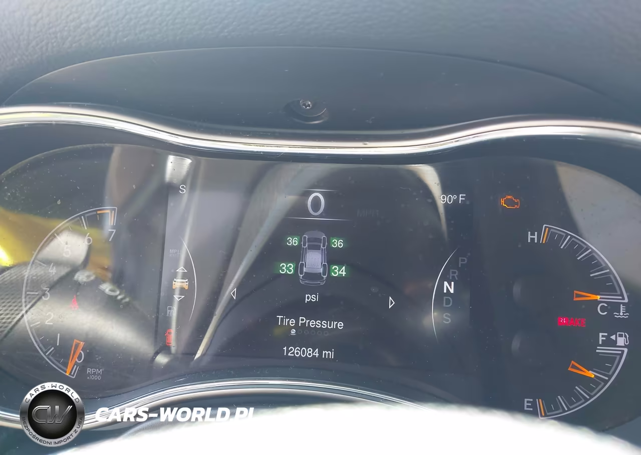 2015 Jeep Grand Cherokee Laredo VIN:1C4RJFAG4FC103335 - 6