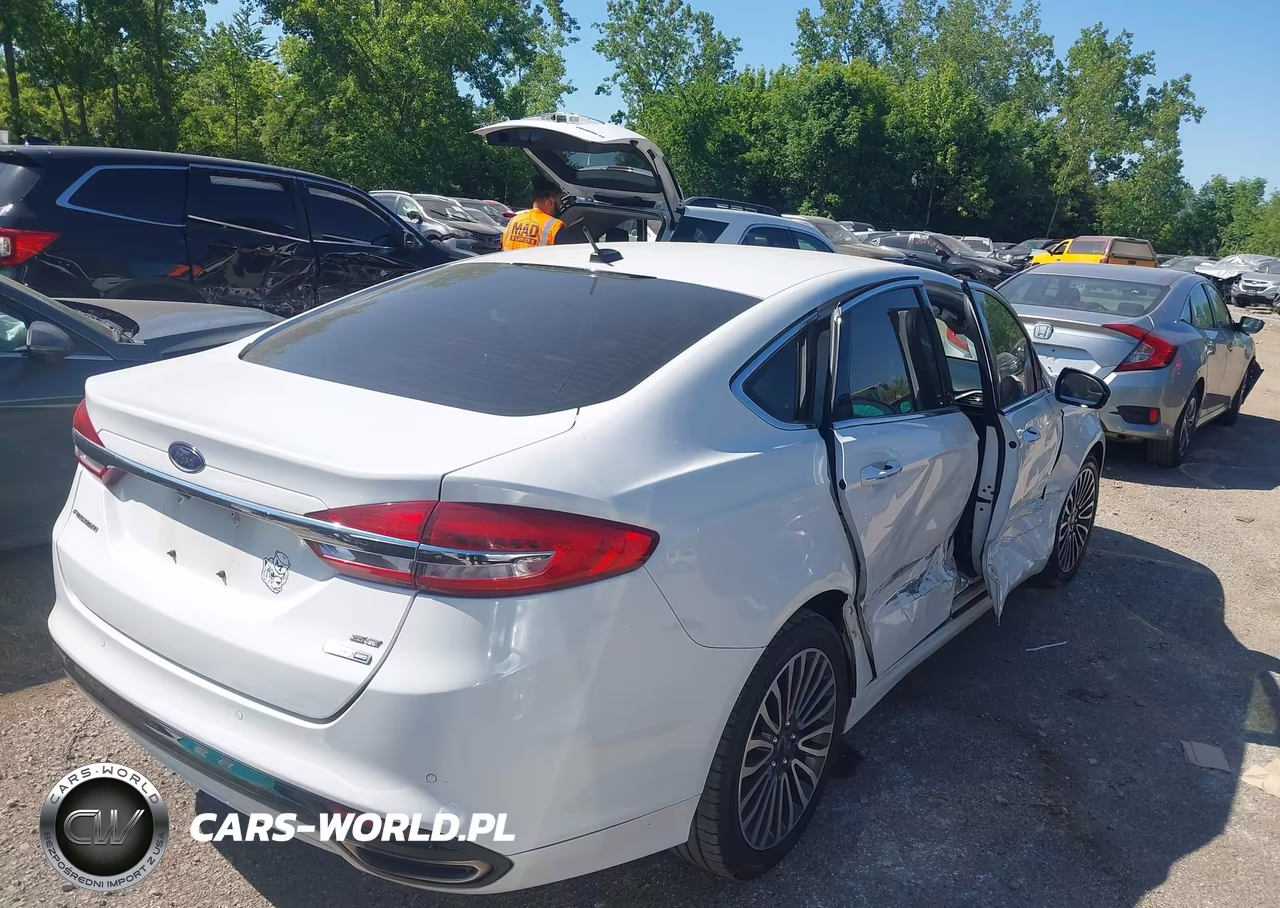 2017 Ford Fusion Se VIN:3FA6P0T97HR266360 - 4