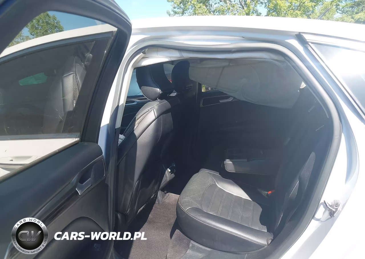 2017 Ford Fusion Se VIN:3FA6P0T97HR266360 - 8