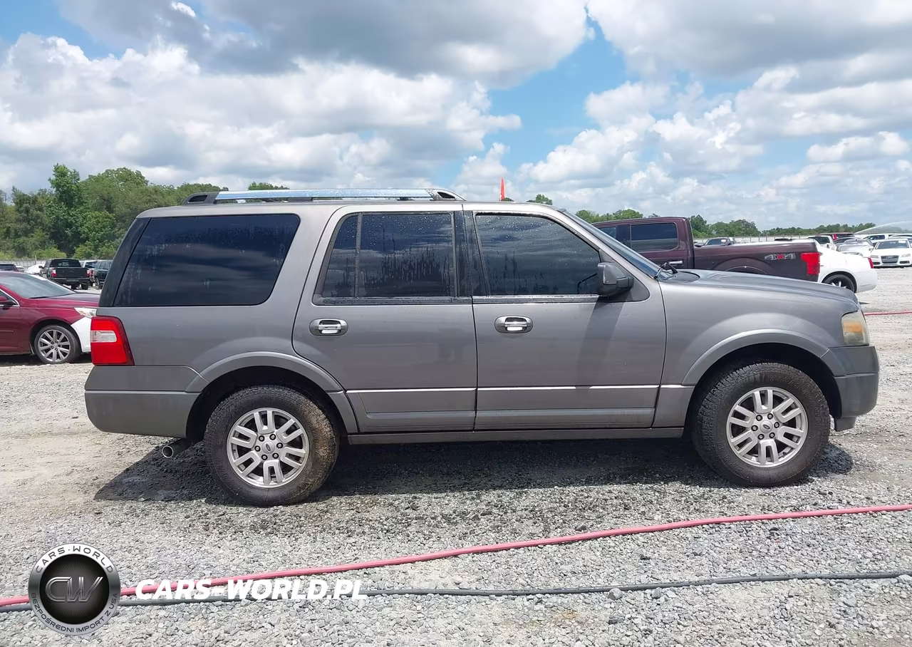 2013 Ford Expedition Limited VIN:1FMJU1K5XDEF02011 - 13