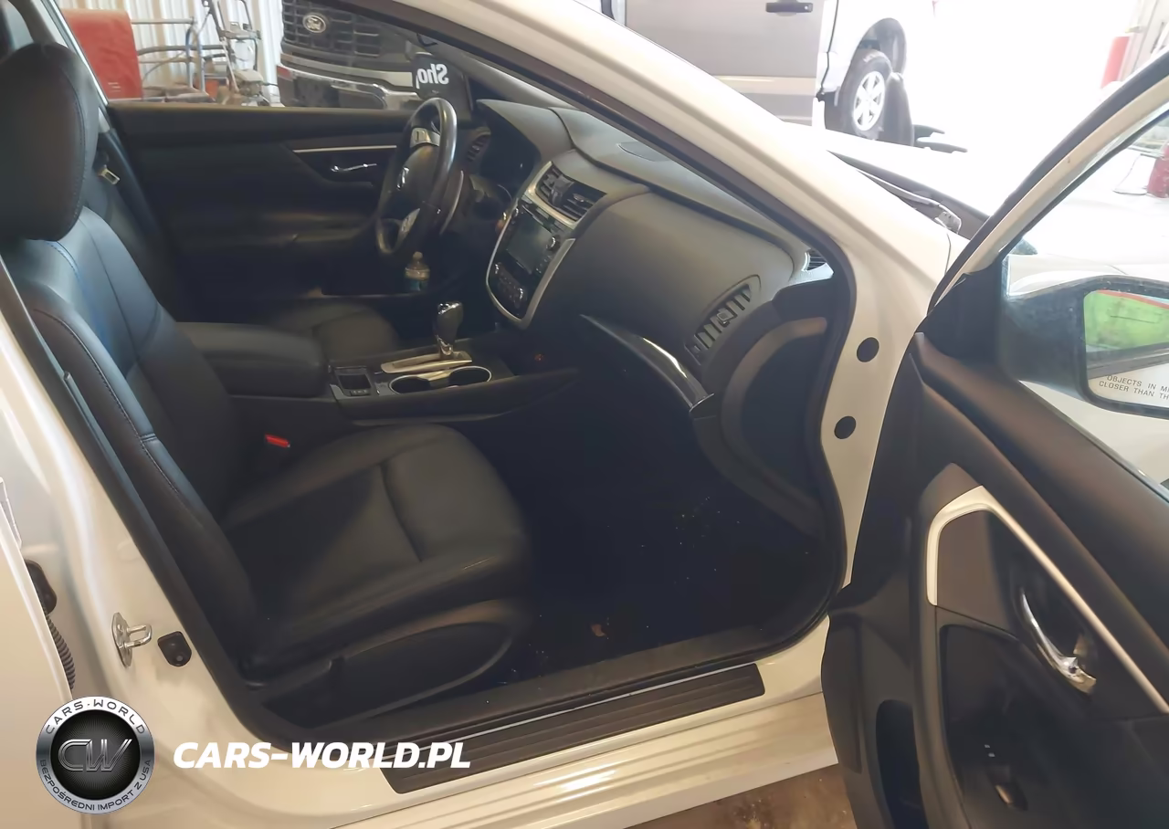 2018 Nissan Altima 2.5 Sr VIN:1N4AL3AP1JC276069 - 5