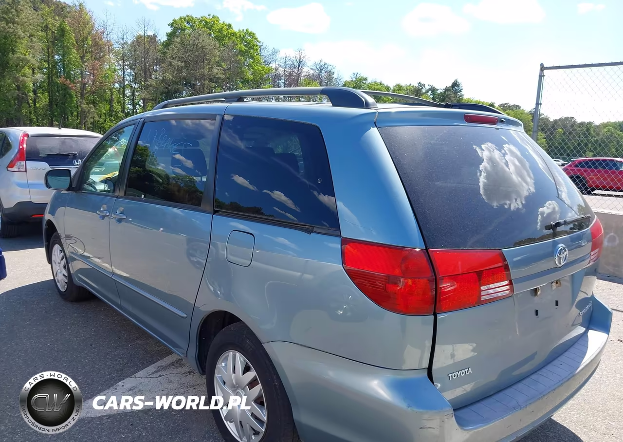2005 Toyota Sienna Le 7 Passenger VIN:5TDZA23C05S295871 - 3