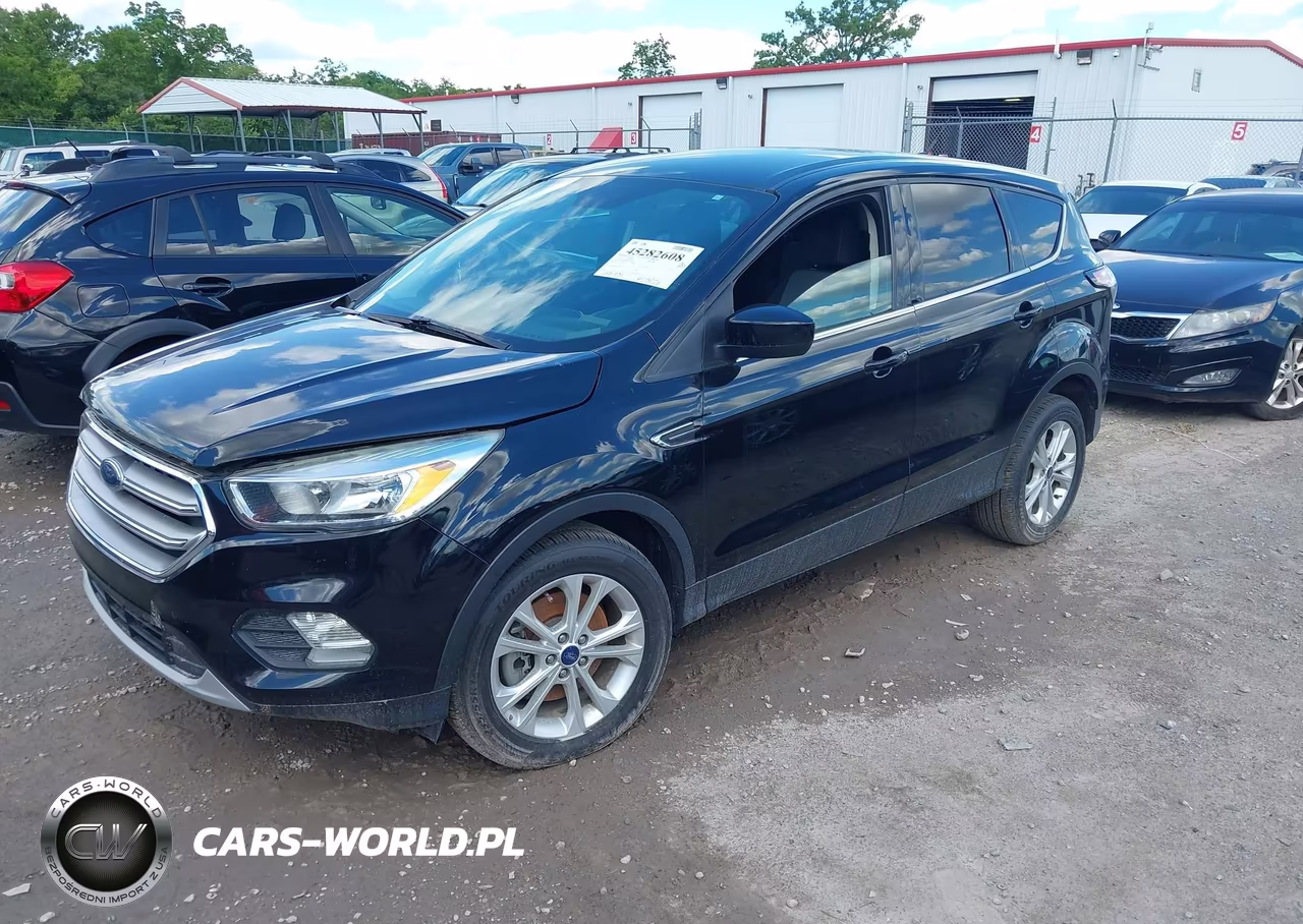 2017 Ford Escape Se VIN:1FMCU9GD6HUE49083 - 2