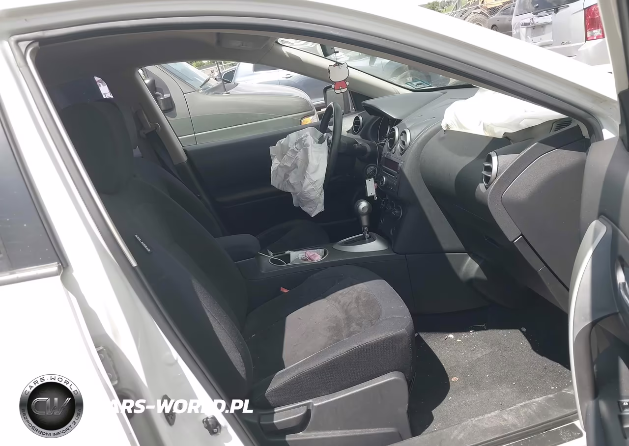 2010 Nissan Rogue S VIN:JN8AS5MV7AW126490 - 5