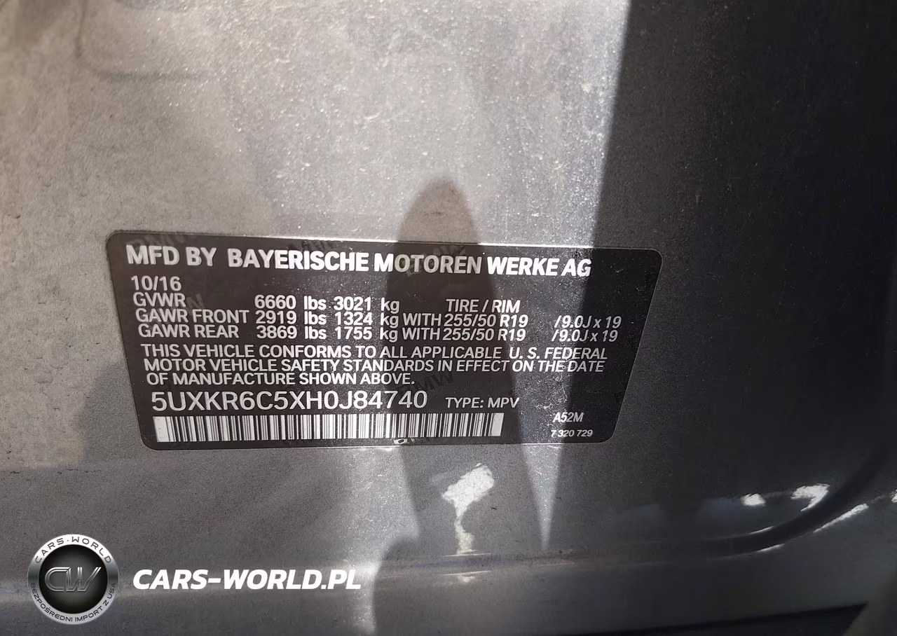 2017 BMW X5 xDrive50I VIN:5UXKR6C5XH0J84740 - 9