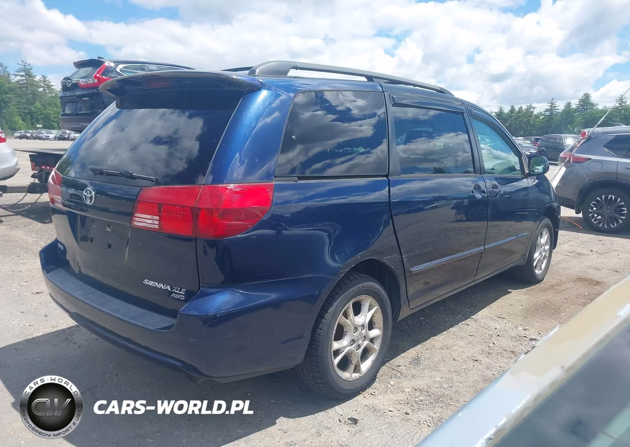 2005 Toyota Sienna Xle VIN:5TDBA22C95S051929 - 4