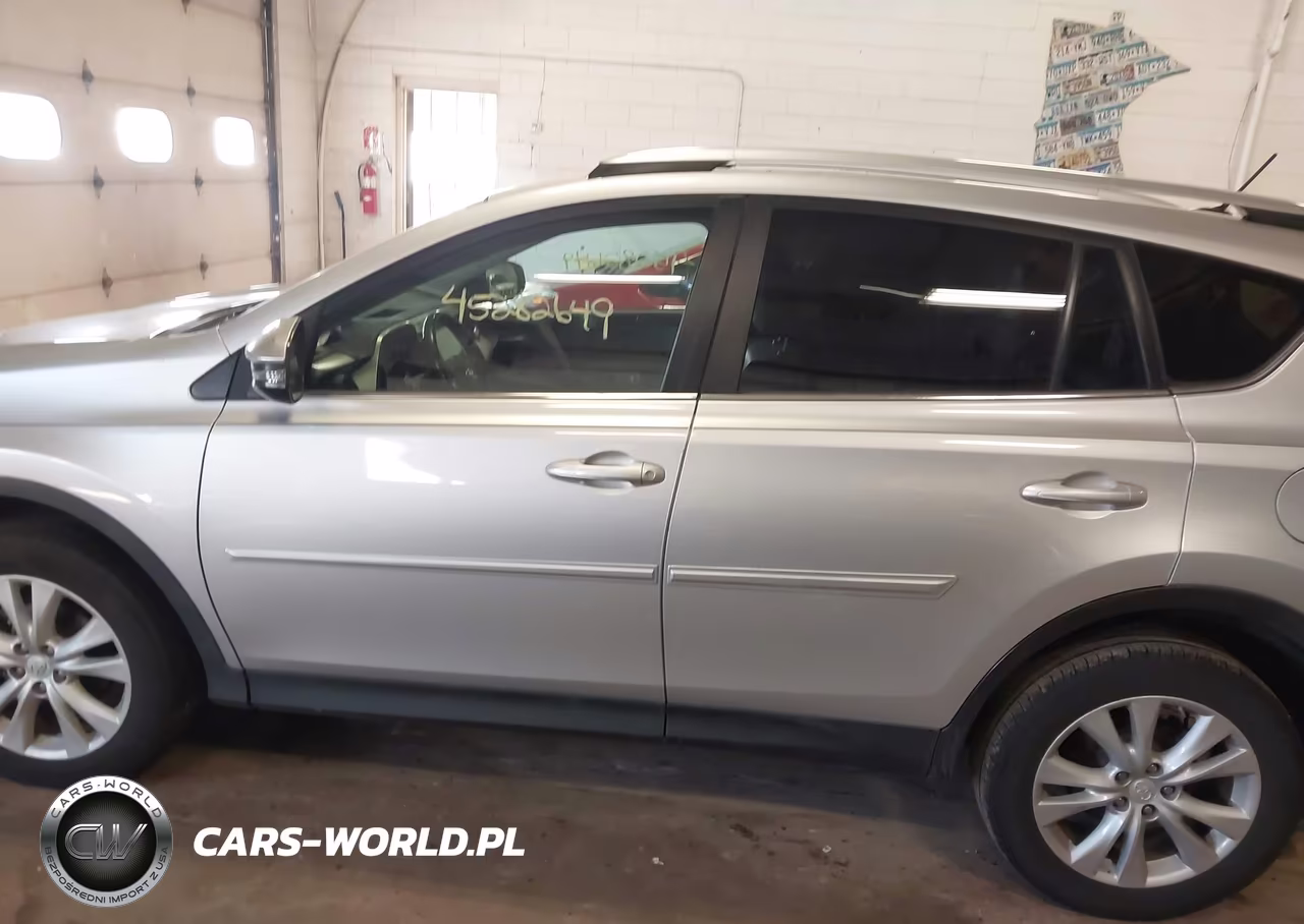 2015 Toyota Rav4 Limited VIN:2T3YFREV2FW231576 - 14