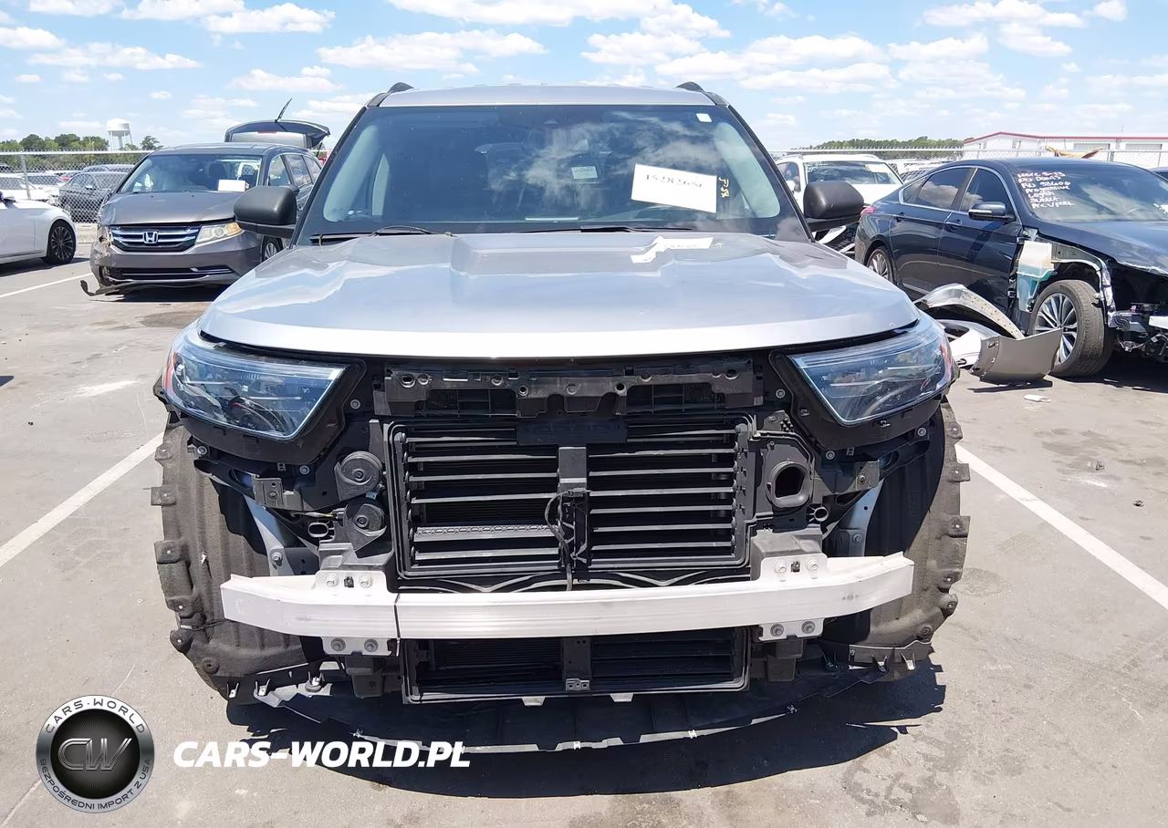 2023 Ford Explorer Xlt VIN:1FMSK7DH7PGA08864 - 13
