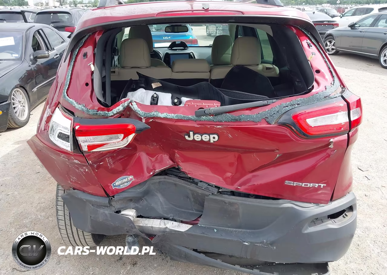 2015 Jeep Cherokee Sport VIN:1C4PJLAB6FW689609 - 16
