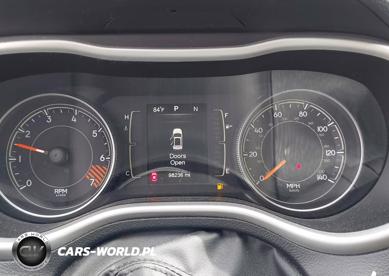 2015 Jeep Cherokee Sport VIN:1C4PJLAB6FW689609 - 7
